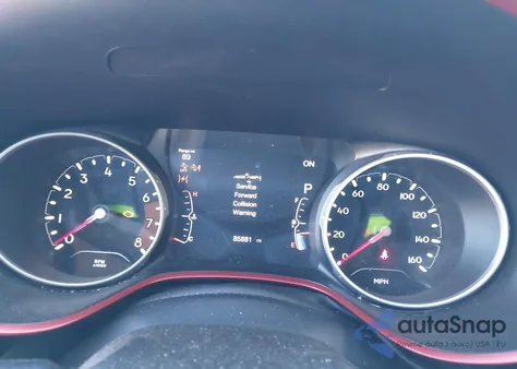 2018 Jeep Compass Trailhawk 4X4 из США, поврежденный, VIN 3C4NJDDB4JT169724